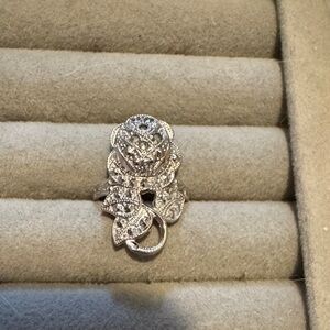 925 silver Elegant Silver Floral Ring 9